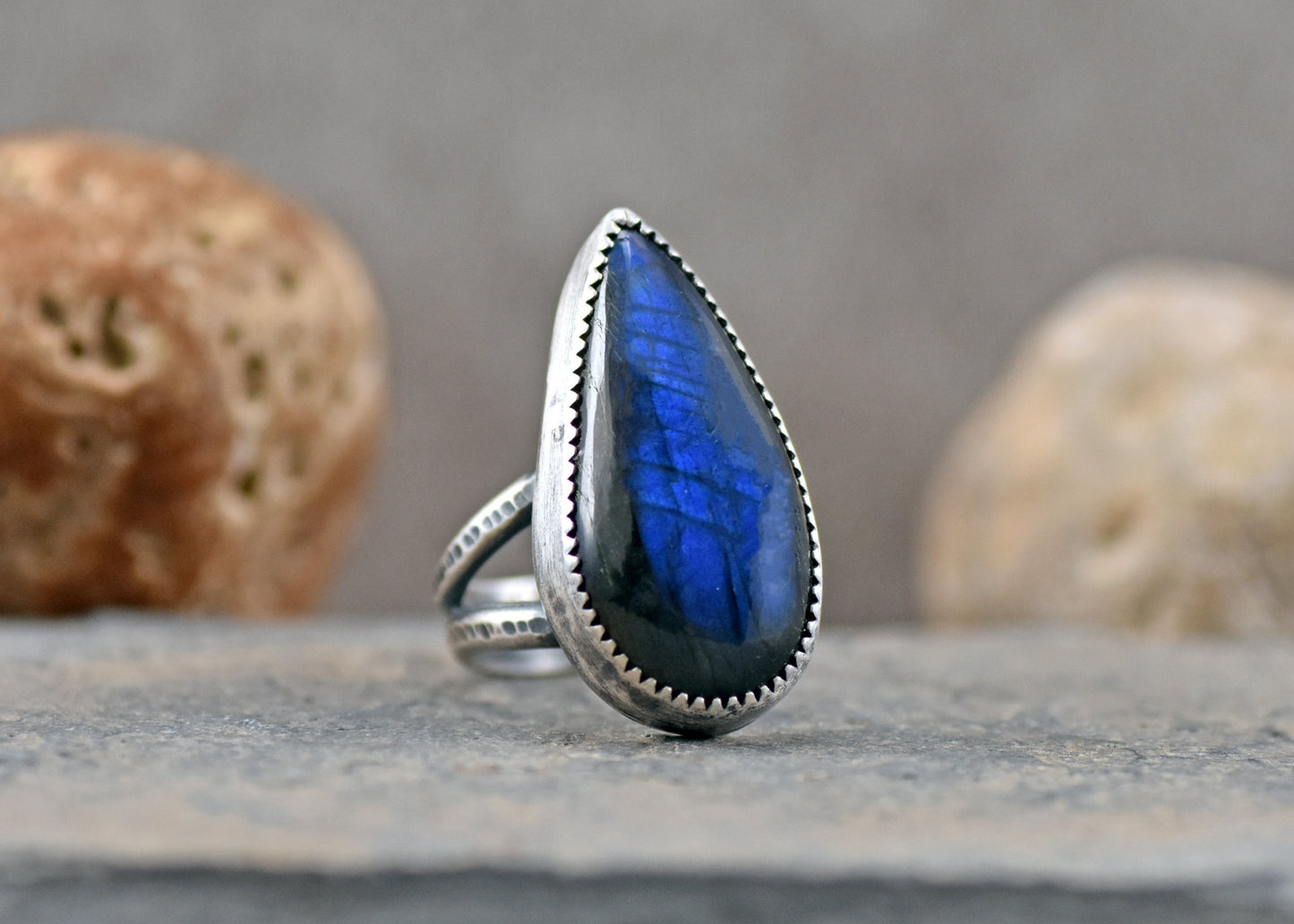 Labradorite and Sterling Silver Split Band Ring, Size 6.75