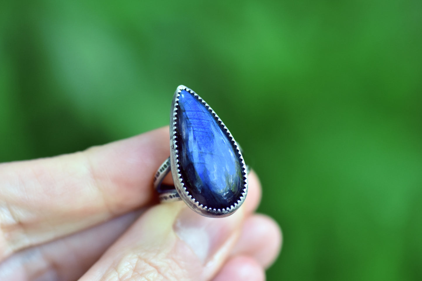 Labradorite and Sterling Silver Split Band Ring, Size 6.75
