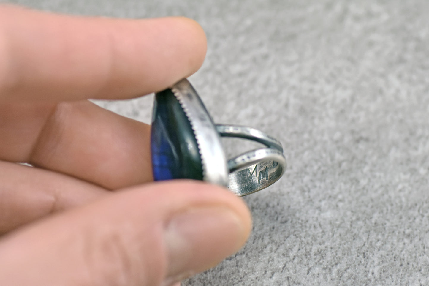 Labradorite and Sterling Silver Split Band Ring, Size 6.75
