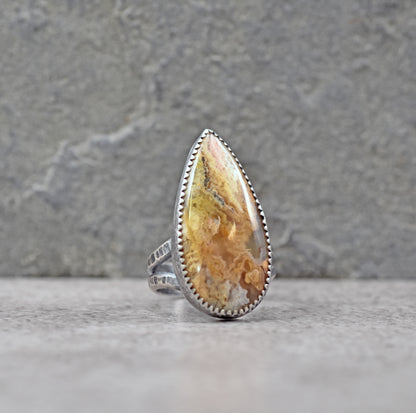 Yellow Plume Agate Ring in Fine and Sterling Silver with Split Band, Rustic Silversmith Jewelry, Size 6.75