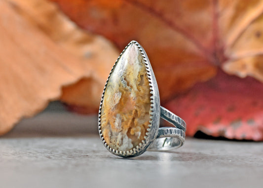 Yellow Plume Agate Ring in Fine and Sterling Silver with Split Band, Rustic Silversmith Jewelry, Size 6.75