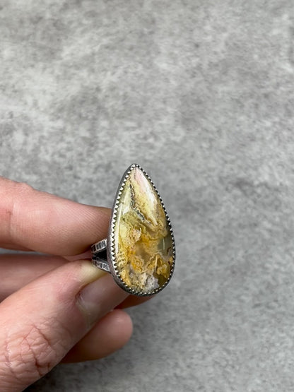 Yellow Plume Agate Ring in Fine and Sterling Silver with Split Band, Rustic Silversmith Jewelry, Size 6.75