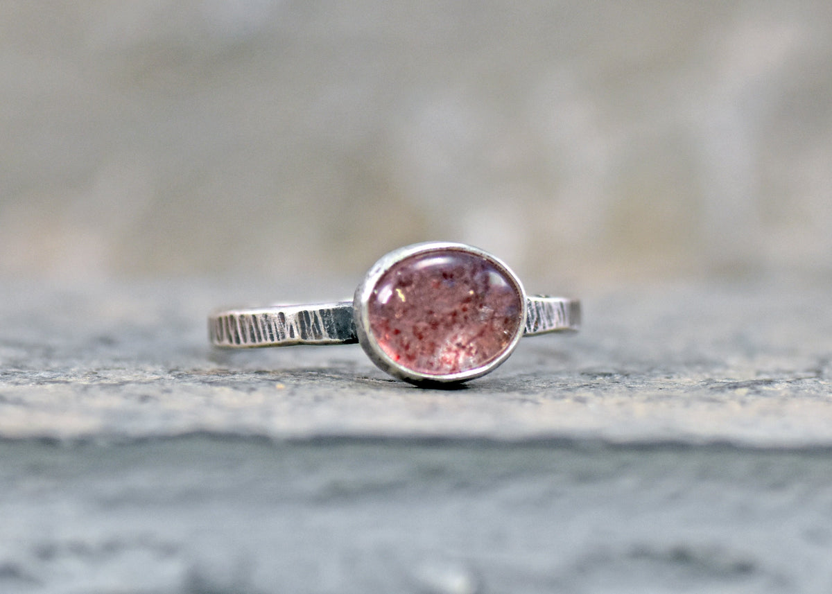 Strawberry Quartz and Sterling Silver Ring Size 8.5